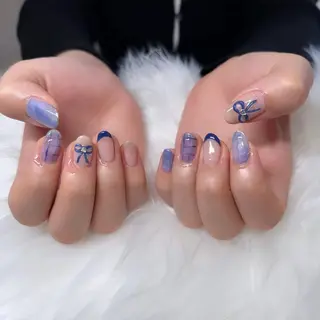 ネイル Laula🤍 ayakaのネイルデザイン