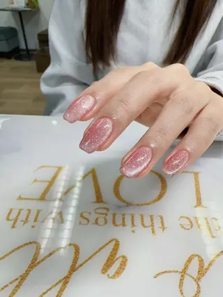 ネイル 王 莉莉のネイルデザイン