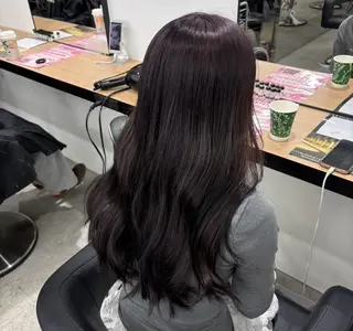 ロング miku/ラベンダー 透明感カラー🪻❤︎のヘアスタイル