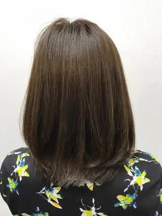 ミディアム カラー 吉森 満俊のヘアスタイル