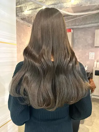 ロング カラー 🤍あみ🤍暗髪オリ ーブ特化🌿髪質改善のヘアスタイル