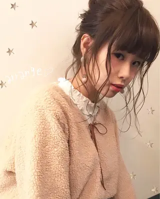 ミディアム ヘアアレンジ 市川 千夏のヘアスタイル