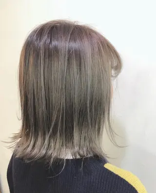 ミディアム 吉田 典弘のヘアスタイル