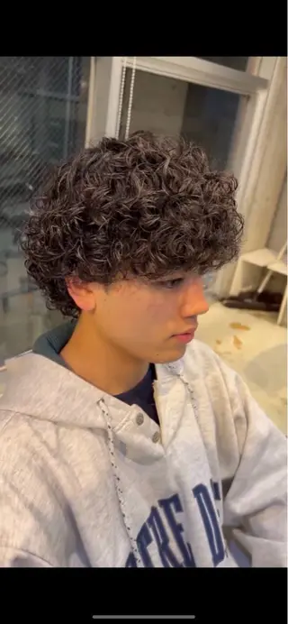 ショート パーマ メンズ 【メンズパーマ】比嘉 啓人のヘアスタイル
