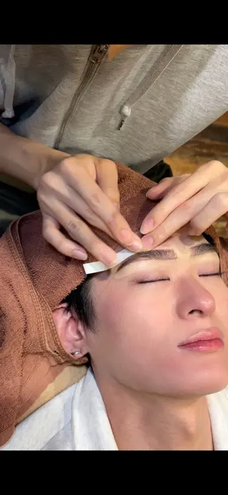 メンズ アイブロウ 【メンズ特化美容師】 RYO/梅田のヘアスタイル