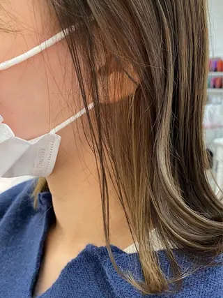 ミディアム カラー 暖色カラー✨️ 門内 梨真のヘアスタイル