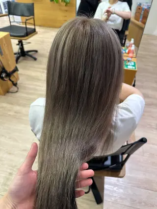 カラー 切りっぱなし/髪質 改善矯正/さやか🫧のヘアスタイル