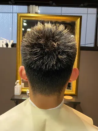 メンズ メンズサロン AXLのヘアスタイル