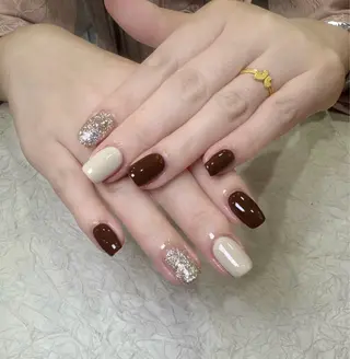 ネイル Yuri ユリのネイルデザイン