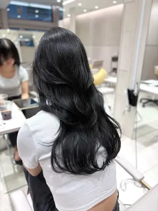 ロング カラー 銀座/レイヤー/ 透明感カラー✨りくのヘアスタイル