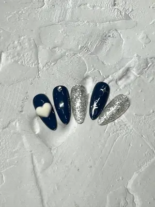 ネイル kelly ．のネイルデザイン