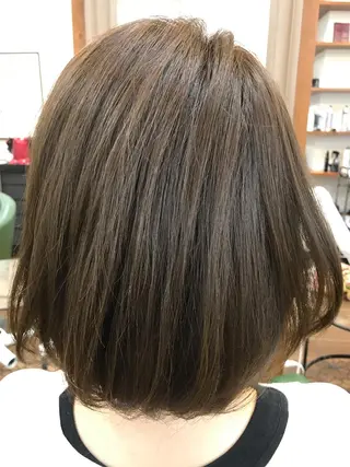 ショート カラー 吉森 満俊のヘアスタイル
