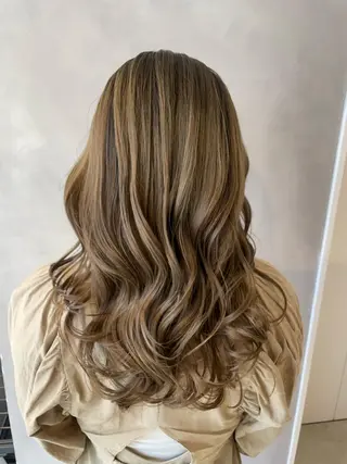ロング カラー 透明感カラー✨艶髪 制作🌱山根あゆみのヘアスタイル
