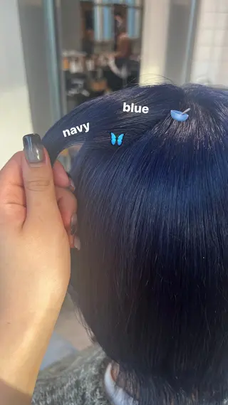 ロング カラー 暗髪🩶ラベンダー/ ブルー/ユウナ🤍のヘアスタイル