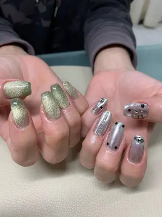 ネイル SHIGE . 【パラジェル取扱店】のネイルデザイン