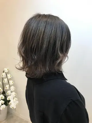 ミディアム カラー 湯浅 了一のヘアスタイル