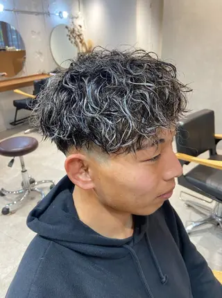 パーマ 高橋 充輝のヘアスタイル