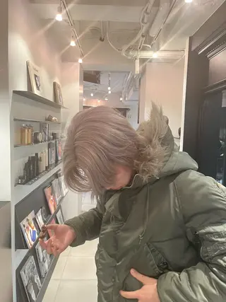 ショート カラー メンズ aimi .のヘアスタイル