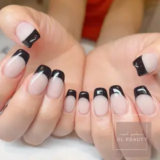 ネイル .. momoko🕊のネイルデザイン