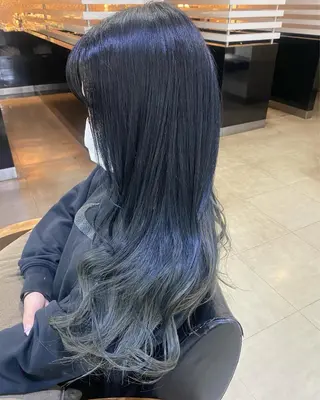 ロング カラー ヘアアレンジ 烏山 達也のヘアスタイル