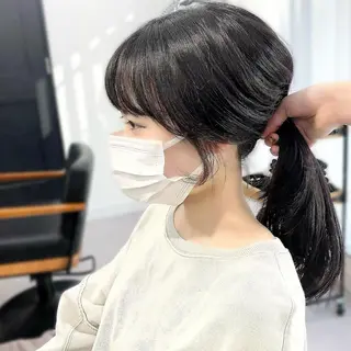 ミディアム カラー パーマ ヘアアレンジ メンズ キッズ ネイル マツエク・マツパ アイブロウ レイヤーカット／顔周 りカット/縮毛矯正のヘアスタイル