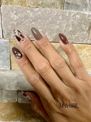 ネイル M☆ NAILのネイルデザイン