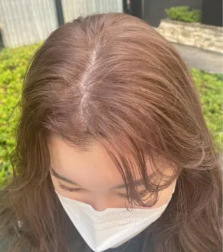 ミディアム デザインカラー/ボブ ブリーチカラー/ユリのヘアスタイル