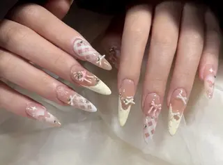 ネイル Pure&Rich Nailのネイルデザイン