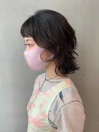 ミディアム カラー パーマ ヘアアレンジ メンズ キッズ ネイル マツエク・マツパ ウルフレイヤーカット /チヒロのヘアスタイル