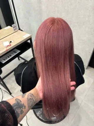 ロング ✨渋谷ハイトーン 功太郎のヘアスタイル