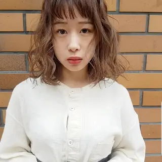 ミディアム 🙃 透明感カラー/ボブのヘアスタイル