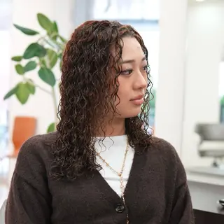 ミディアム TIDEHAIR JUNYAのヘアスタイル