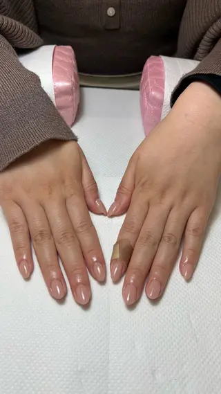 ネイル 名越 彩花のネイルデザイン