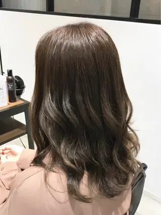 ミディアム カラー ヘアアレンジ 似合わせレイヤー/ 美髪縮毛矯正/ミナエのヘアスタイル