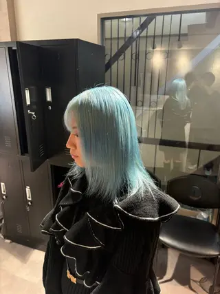 カラー Seleneコウキ ブリーチ/ハイトーンのヘアスタイル