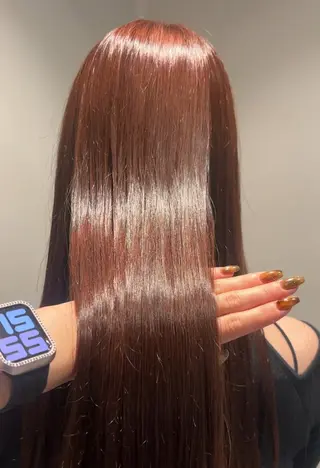 ロング カラー 髪質改善カラー ベージュ🤎YUMEのヘアスタイル
