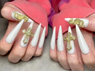 ネイル elu :nail&eyeのネイルデザイン