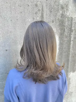 ミディアム カラー 6月NEWopen/ AURÉLIA🩶のヘアスタイル
