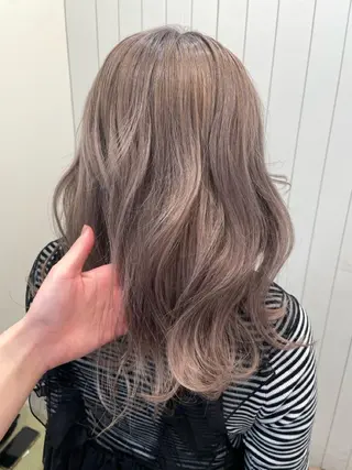 ミディアム カラー レイヤー／大宮／韓国 🤍AYA🤍のヘアスタイル