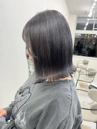 ミディアム カラー 長山 茉白のヘアスタイル