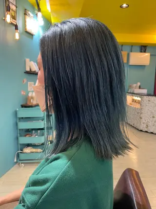 セミロング カラー 末石 智のヘアスタイル