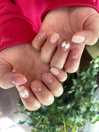 ネイル crystal ⭐︎ colorのネイルデザイン