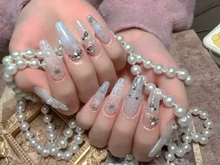 ネイル MoaNail🫶 Yoshiのネイルデザイン