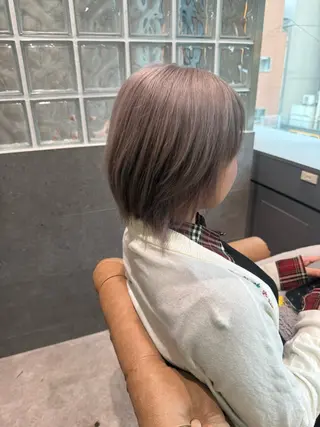 ロング カラー 透明感/ブリーチ ミルクティー/たけるのヘアスタイル