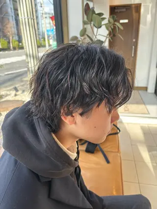 ショート メンズ 塩崎 絢世のヘアスタイル