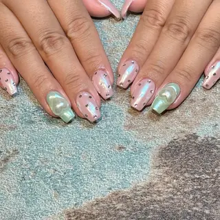 ネイル brodia nails m_riのネイルデザイン