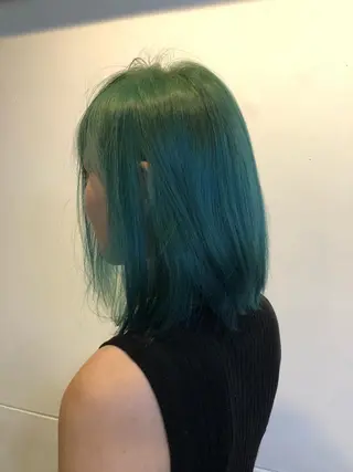ミディアム 吉田 典弘のヘアスタイル