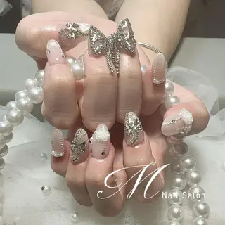 ネイル M✨長さだし専門 85%OFF✨ゴのネイルデザイン