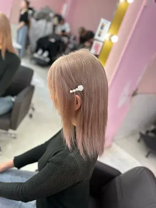 ミディアム カラー 甘ふわgirly🎀 ハイトーン🤍Ramのヘアスタイル