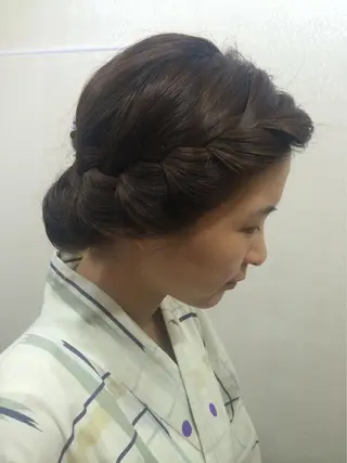 ミディアム カラー パーマ ヘアアレンジ メンズ 毛穴改善/脱毛 ネイル　川上久仁子のエステ・リラクイメージ
